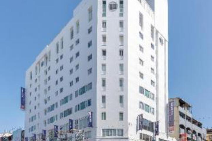 Hotel 9 of 23