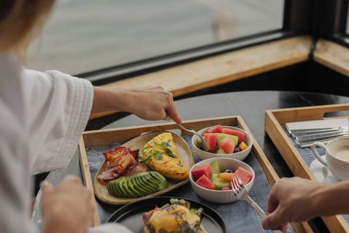 Breakfast/Coffee Service 91 of 123