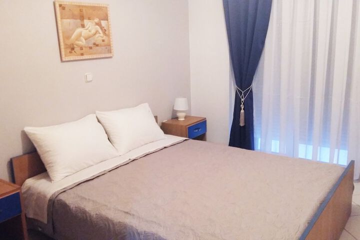 Room 3 of 30