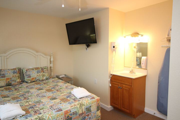 Room 5 of 44