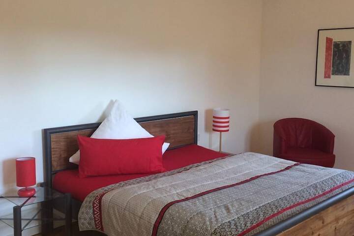 Room 12 of 41