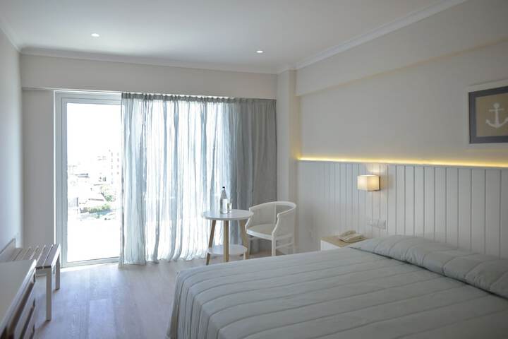 Room 7 of 38