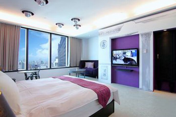 Room 26 of 52
