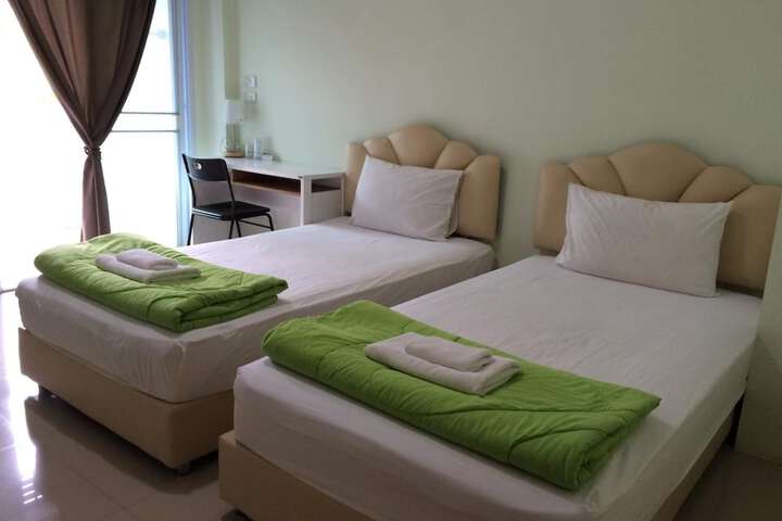 Room 20 of 80