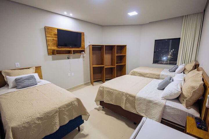 Room 7 of 15