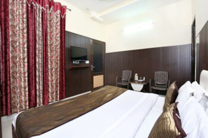 OYO 6939 Hotel Aashiana