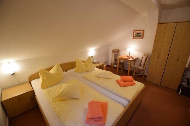 Room 42 of 52