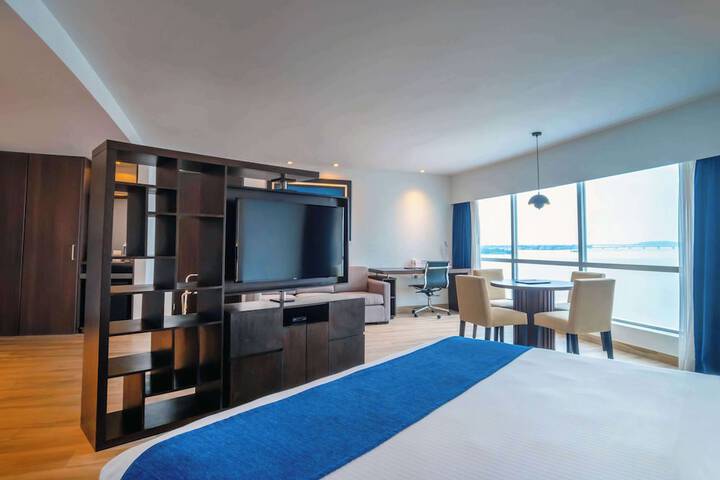 Room 20 of 93