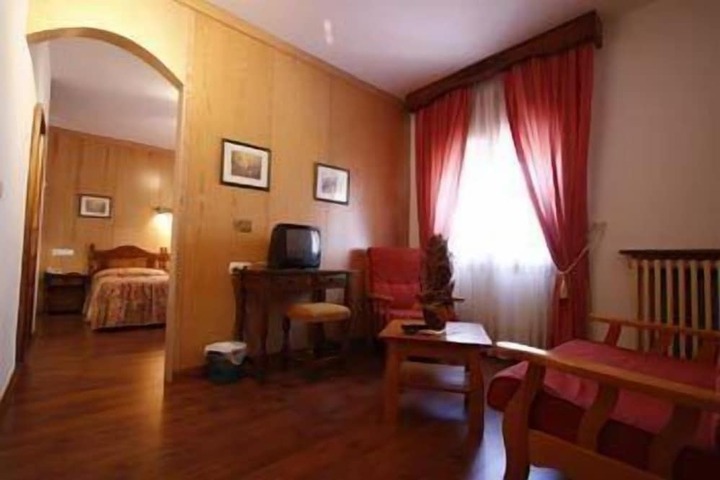 Room 25 of 72