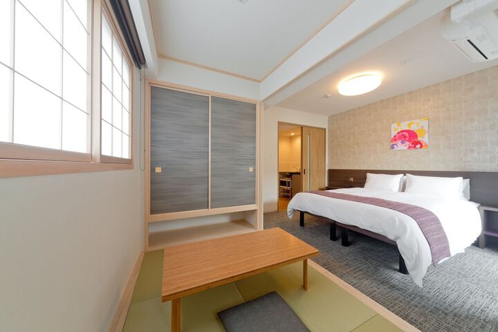 Room 7 of 35