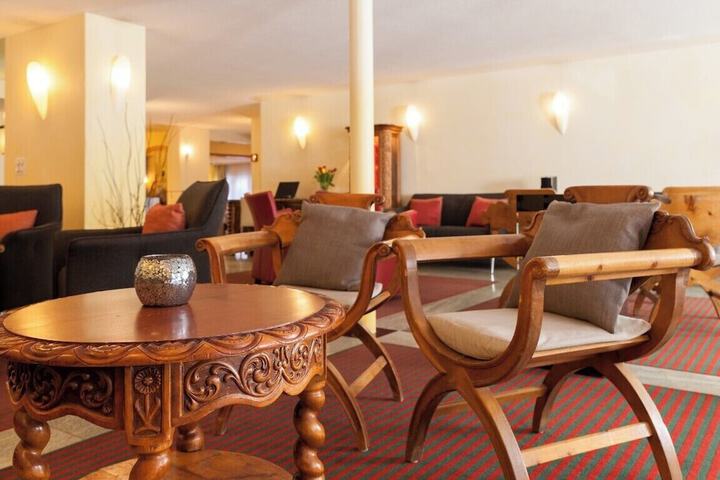 Hotel Interior 6 of 69