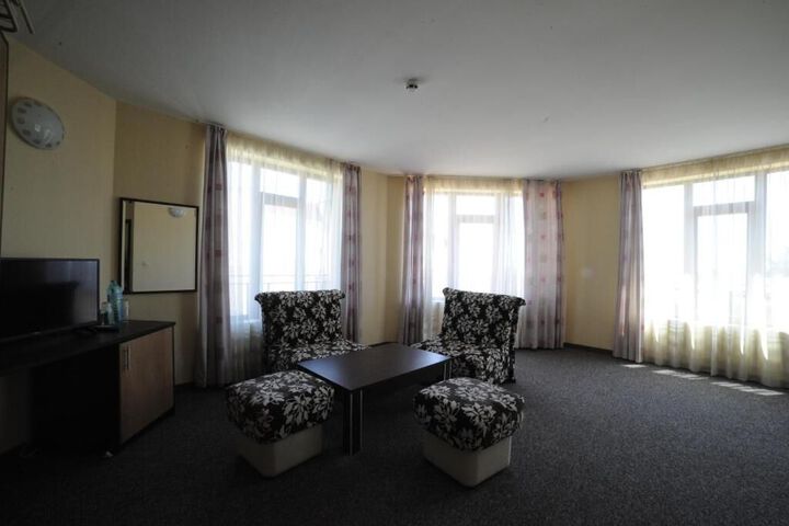 Room 17 of 41