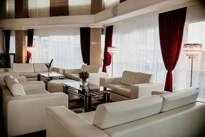 Hotel Interior 7 of 61