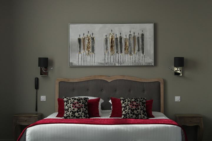 Room 72 of 137