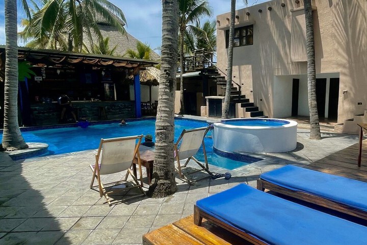 Pool 97 of 127