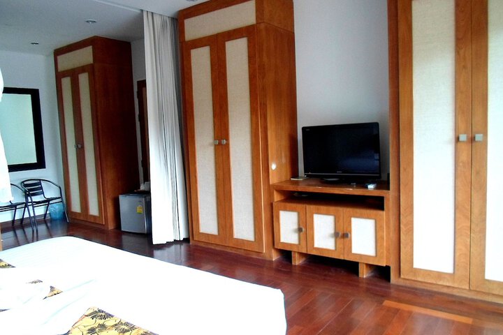 Room 13 of 51
