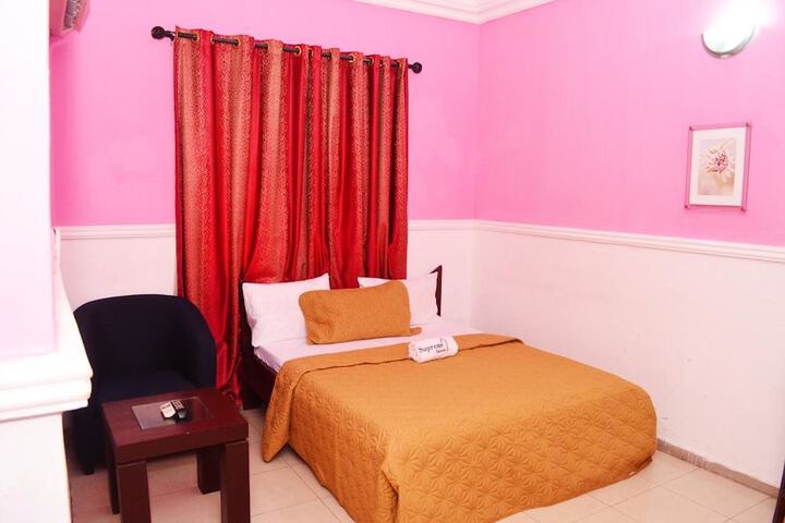 Room 14 of 19
