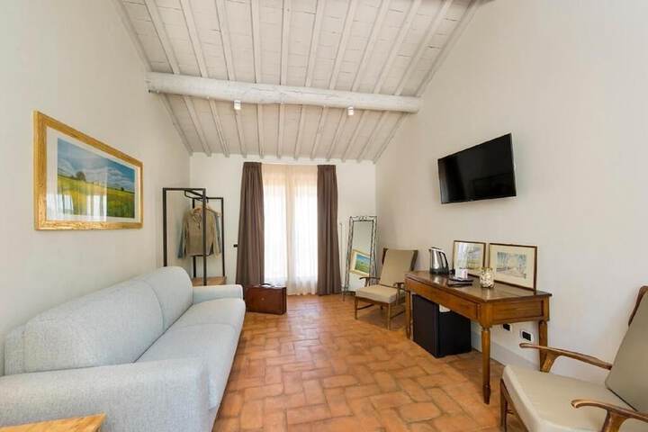 Room 14 of 52