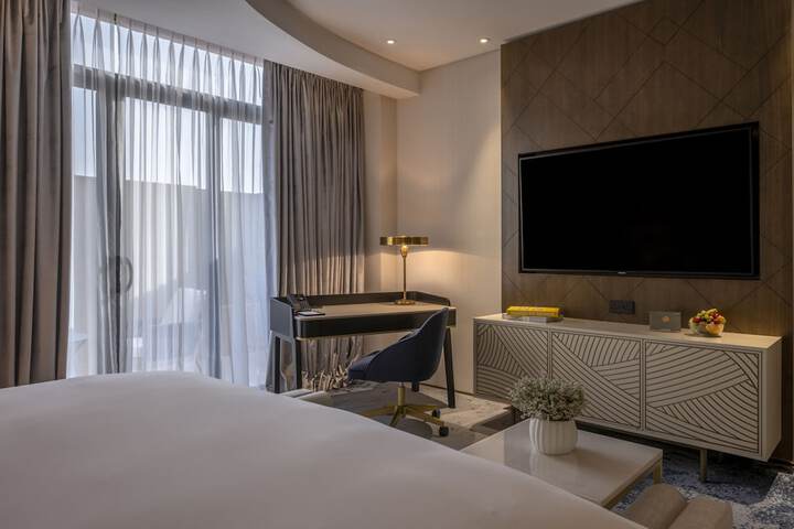 Room 12 of 54