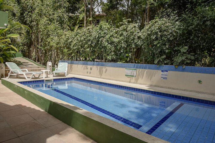 Pool 94 of 106