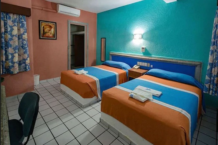 Exterior of Hotel Acuario Ciudad del Carmen