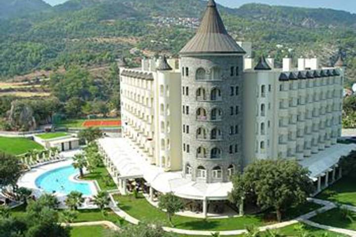 Alinn Hotel Sarigerme