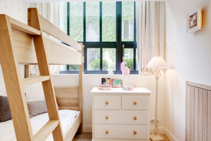 Room 40 of 51