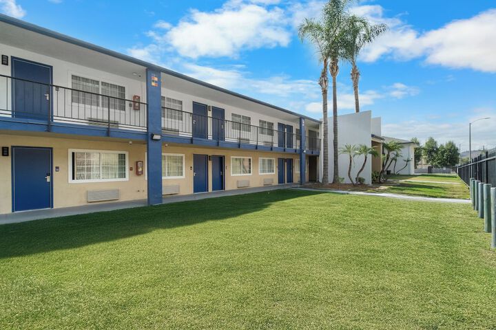 Property Grounds 53 of 62