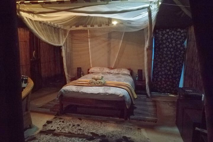 Room 12 of 24