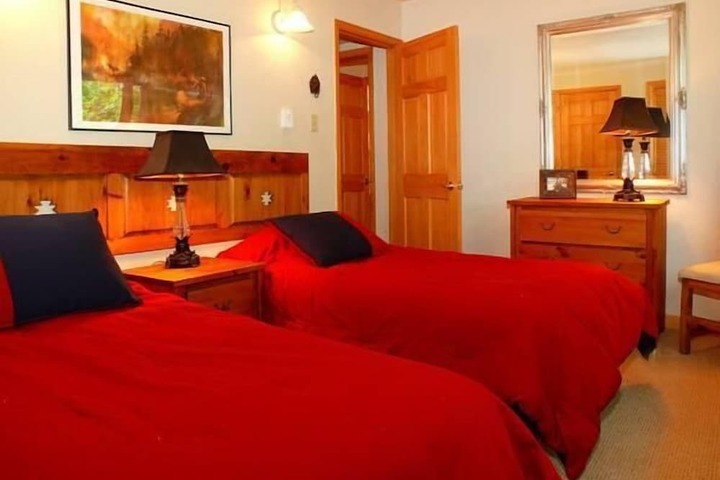 Room 17 of 126