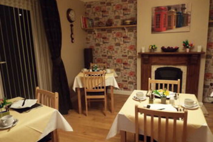 Dining 45 of 49