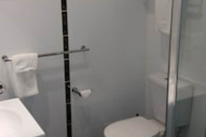 Room 85 of 159