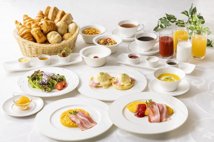 Breakfast/Coffee Service 12 of 18