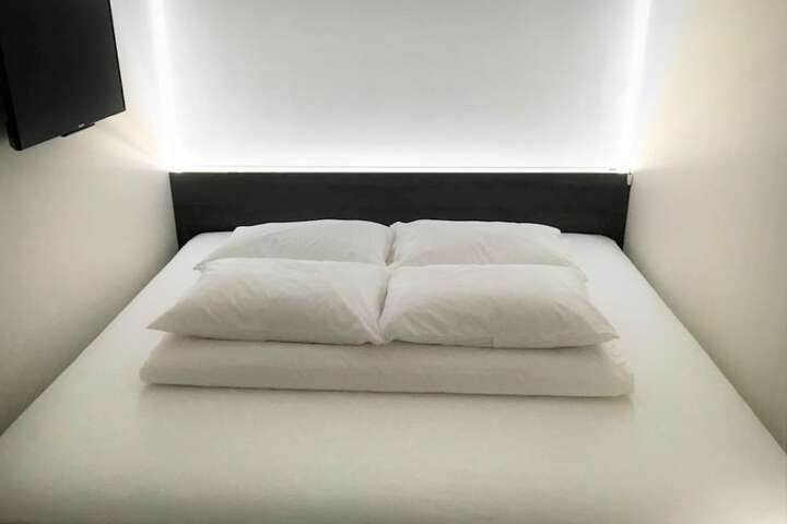 Room 10 of 57