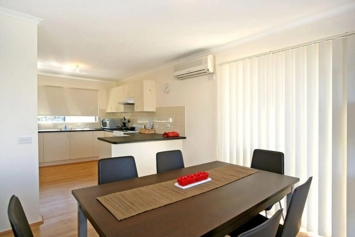 Room 2 of 9