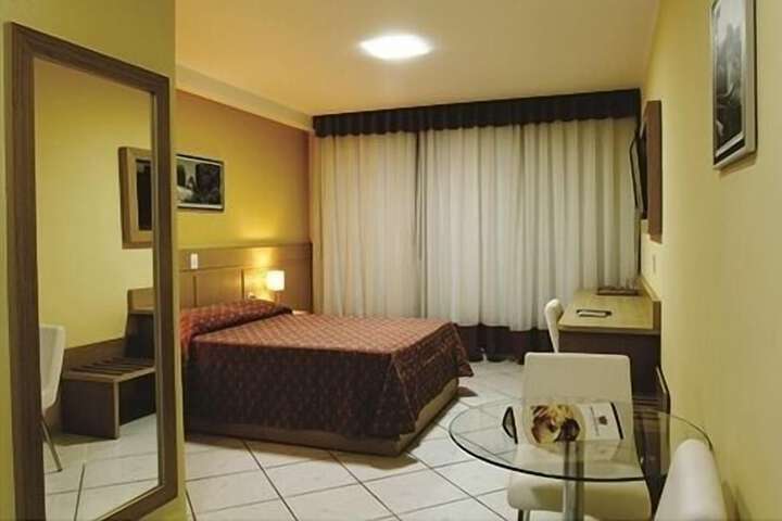 Room 5 of 58