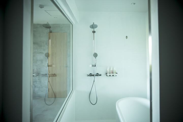 Room 40 of 41