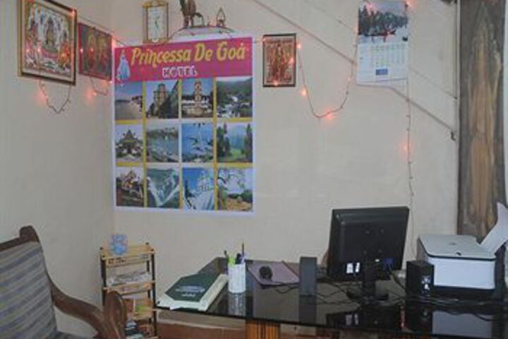 Business Center 2 of 7