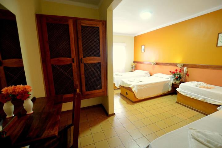 Room 17 of 30