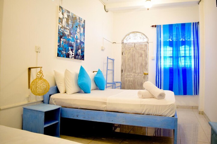 Room 10 of 70