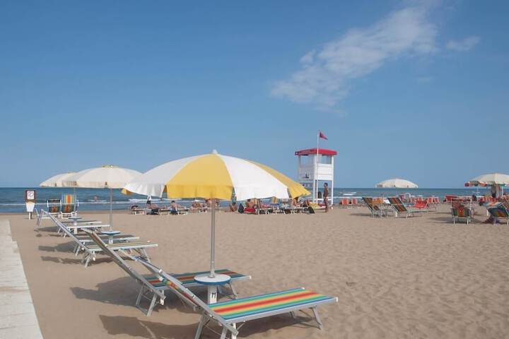 Beach 18 of 21