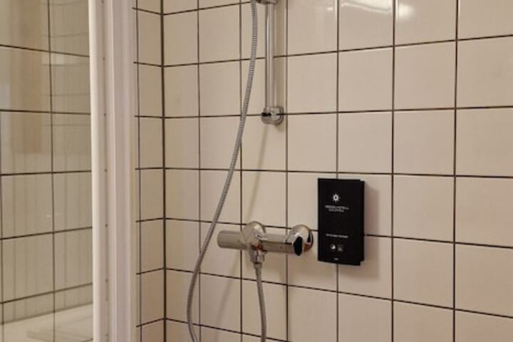 Room 84 of 109