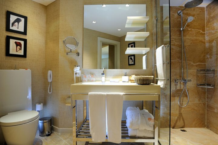 Bath Photo