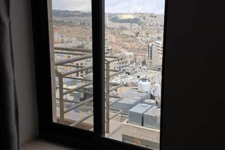 Room 15 of 23