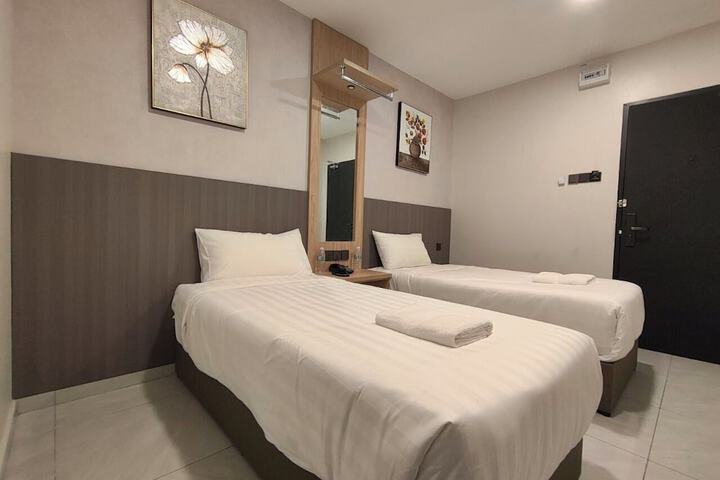 Room 19 of 60