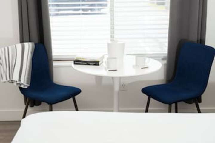 Room 25 of 114