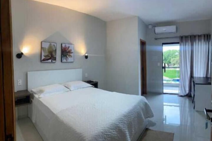Room 5 of 13