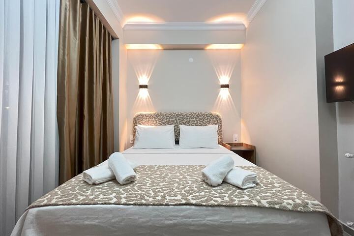 Room 4 of 23