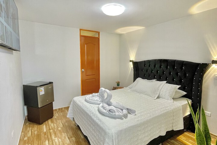Room 3 of 41