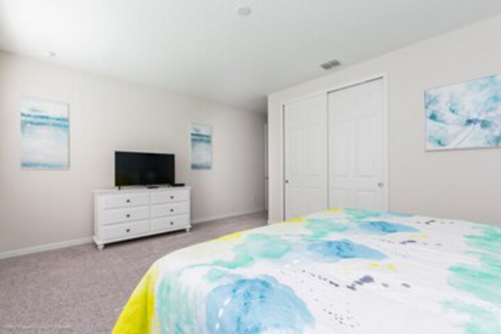 Room 42 of 64